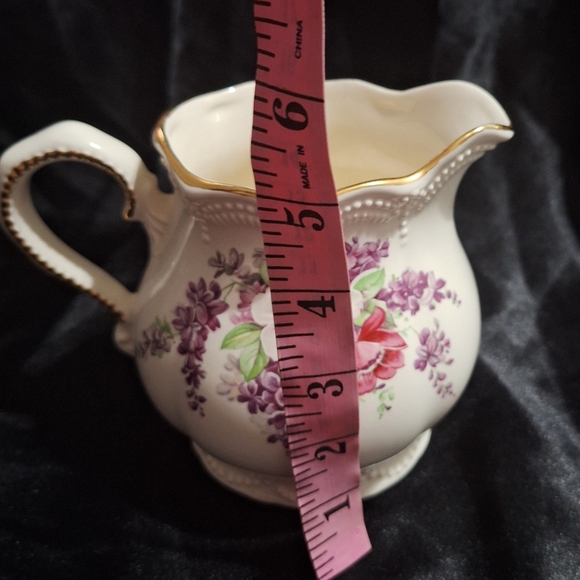 Beautiful Vintage Hal-Mar Signed Pitcher~Intricate Designs~Creamer~Floral Vase - Picture 15 of 15